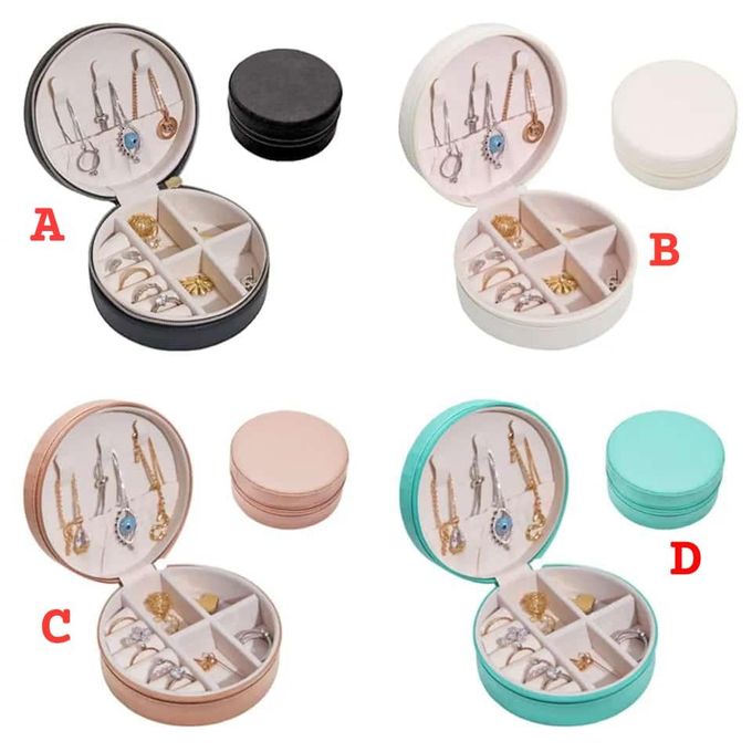 Portable travel storage organizer jewelry case