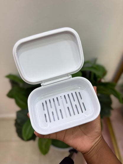 Wall Mounted Soap Box With Lid Drainage.